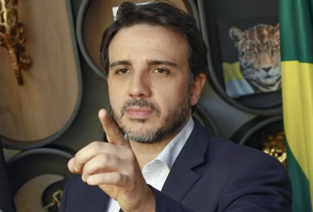 Renan Santos